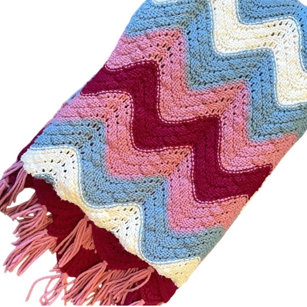 Handmade Granny Crocheted blue pink‎ Blanket boho cottagecore 70s afghan chevron